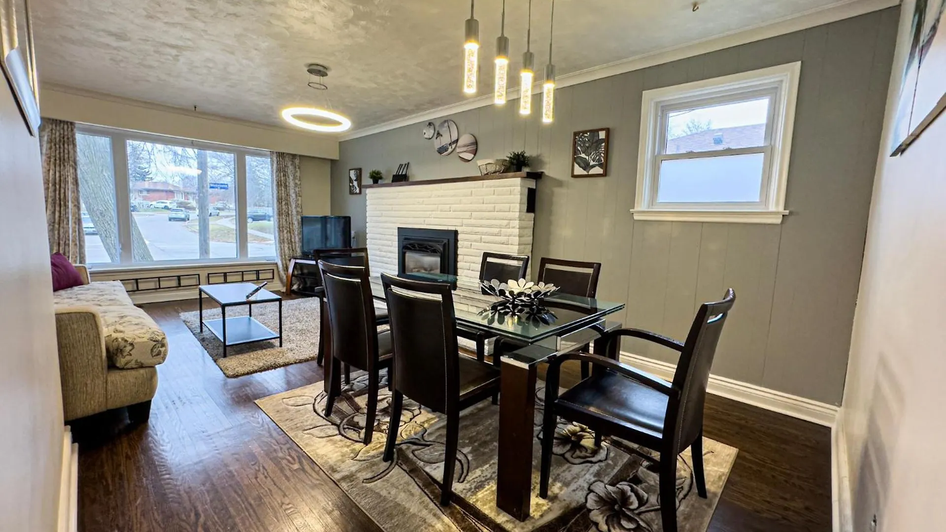 Charming Cozy Ravine Home Mins To Parks & Lake Entire House contacts